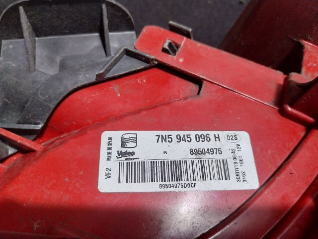 bontott SEAT ALHAMBRA Jobb Külső Hátsó Lámpa