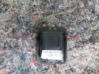 bontott SEAT ALHAMBRA Jobb Tolóajtó Nyitó Gomb