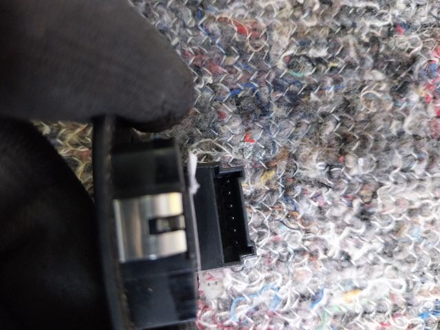 bontott SEAT ALHAMBRA Jobb Tolóajtó Nyitó Gomb