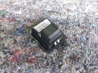 bontott SEAT ALHAMBRA Jobb Tolóajtó Nyitó Gomb