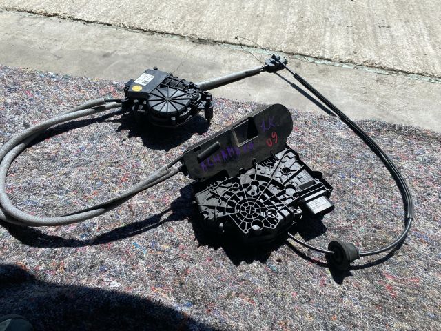 bontott SEAT ALHAMBRA Jobb Tolóajtó Zárszerkezet