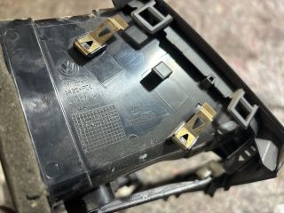 bontott SEAT ALHAMBRA Középső Szellőző