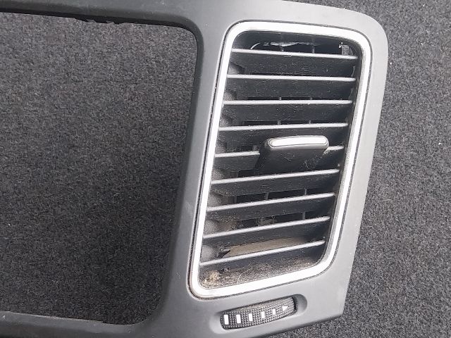 bontott SEAT ALHAMBRA Középső Szellőző