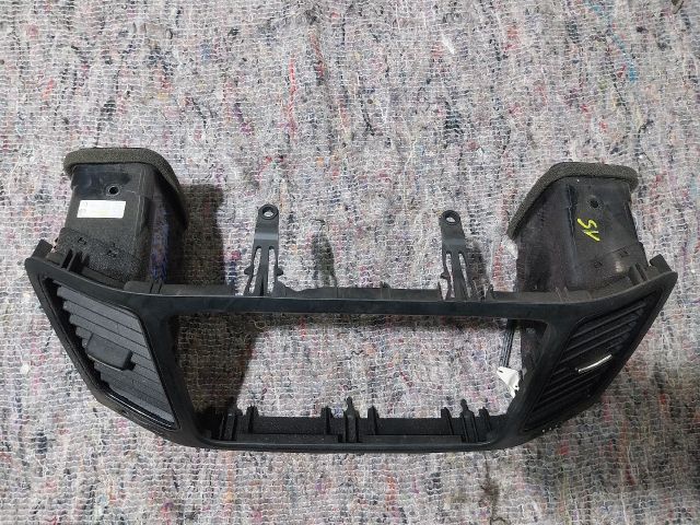 bontott SEAT ALHAMBRA Középső Szellőző