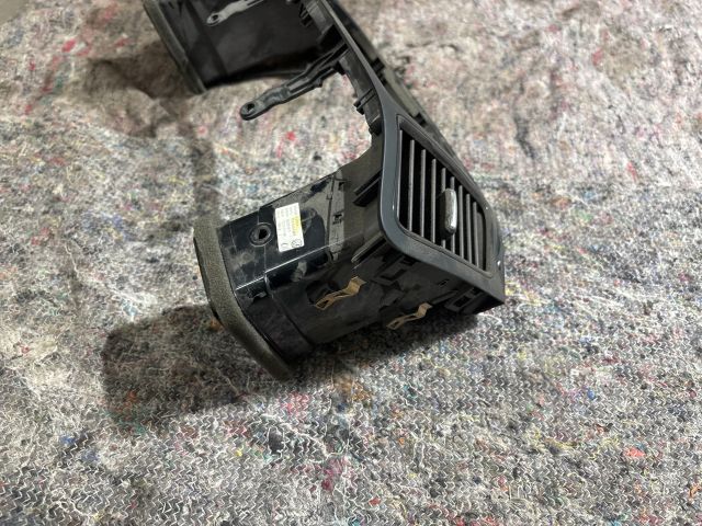 bontott SEAT ALHAMBRA Középső Szellőző