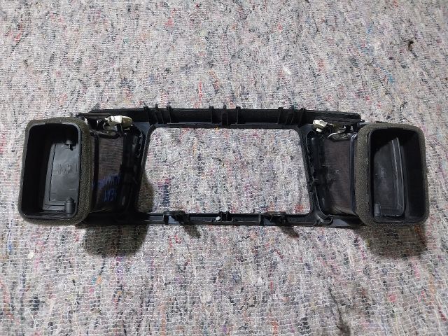 bontott SEAT ALHAMBRA Középső Szellőző