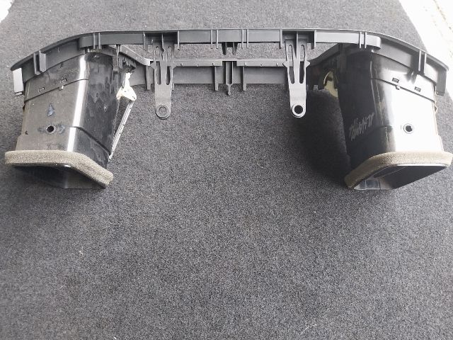 bontott SEAT ALHAMBRA Középső Szellőző