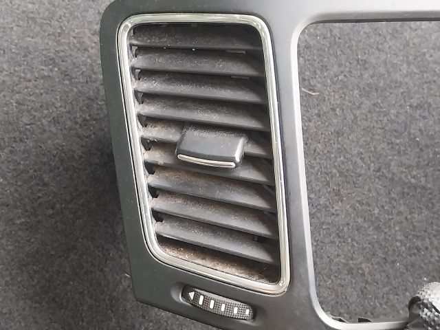 bontott SEAT ALHAMBRA Középső Szellőző