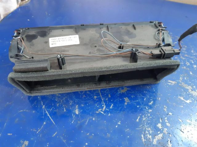 bontott SEAT ALHAMBRA Középső Szellőző