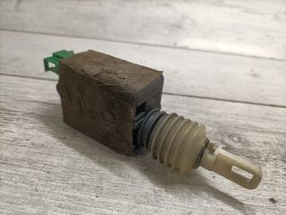 bontott SEAT ALHAMBRA Központizár Motor Csomagtérajtó