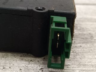 bontott SEAT ALHAMBRA Központizár Motor Csomagtérajtó