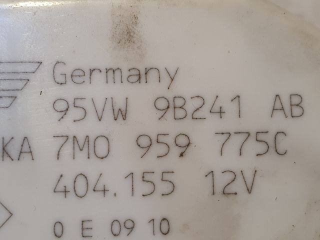 bontott SEAT ALHAMBRA Központizár Motor Tankajtó