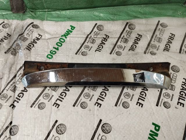 bontott SEAT ALHAMBRA Motorháztető Díszléc Első