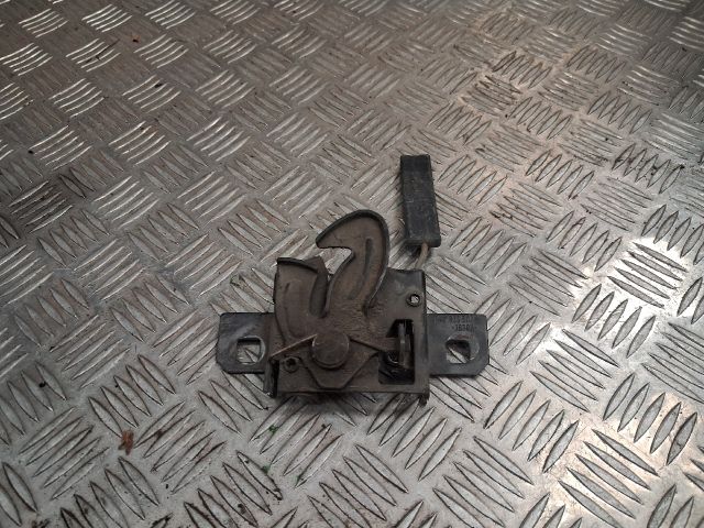 bontott SEAT ALHAMBRA Motorháztető Zárszerkezet