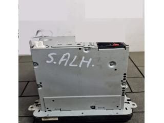 bontott SEAT ALHAMBRA Rádió / CD