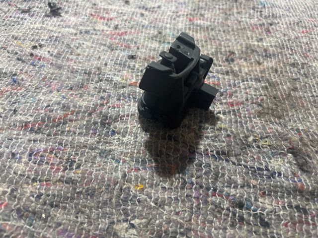 bontott SEAT ALHAMBRA Tankajtó Nyitó Kar / Gomb