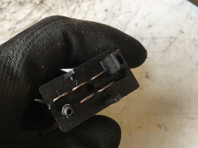 bontott SEAT ALHAMBRA Tolatóradar Kapcsoló