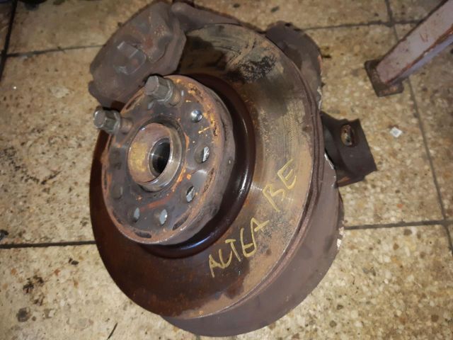 bontott SEAT ALTEA Bal első Csonkállvány Kerékaggyal