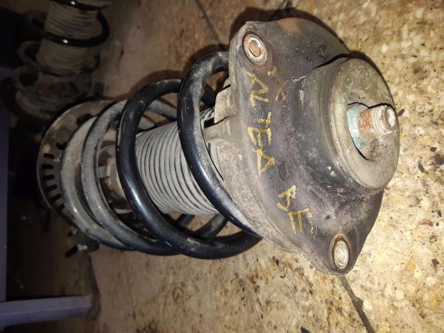 bontott SEAT ALTEA Bal első Lengéscsillapító