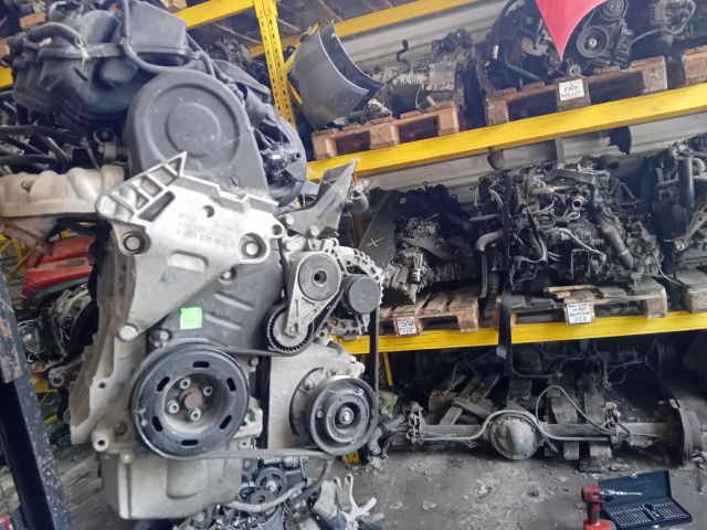 bontott SEAT ALTEA Komplett Motor (Segédberendezésekkel)