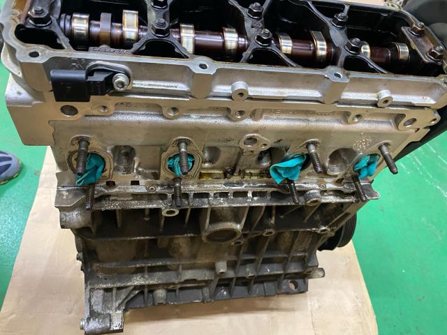 bontott SEAT ALTEA Motor (Fűzött blokk hengerfejjel)