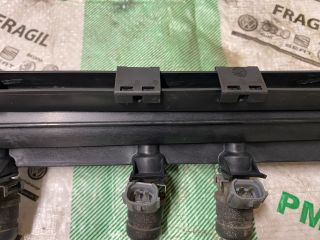 bontott SEAT ALTEA Porlasztó Sor / Híd