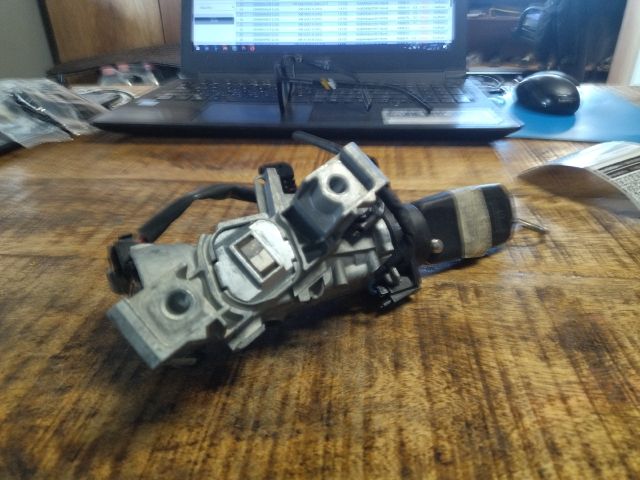 bontott SEAT ALTEA Gyújtáskapcsoló Házzal