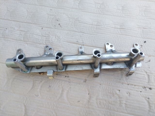 bontott SEAT ALTEA Porlasztó Sor / Híd