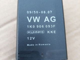 bontott SEAT ALTEA Üzemanyag Szivattyú Relé