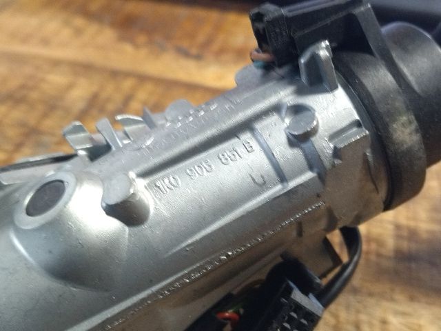 bontott SEAT ALTEA Gyújtáskapcsoló Házzal