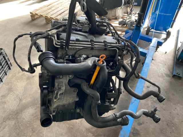 bontott SEAT ALTEA Motor (Fűzött blokk hengerfejjel)