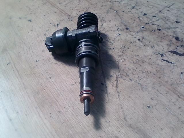 bontott SEAT ALTEA Porlasztó (1 db)