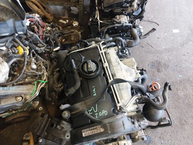 bontott SEAT ALTEA Motor (Fűzött blokk hengerfejjel)