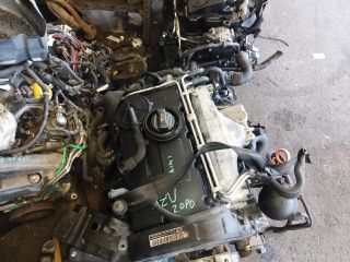 bontott SEAT ALTEA Motor (Fűzött blokk hengerfejjel)