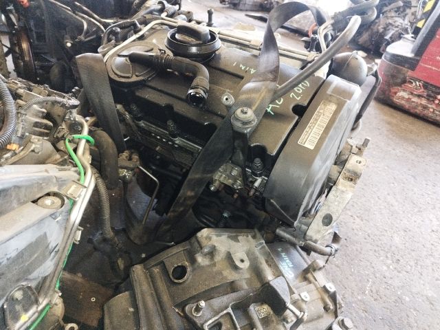 bontott SEAT ALTEA Motor (Fűzött blokk hengerfejjel)