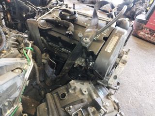 bontott SEAT ALTEA Motor (Fűzött blokk hengerfejjel)