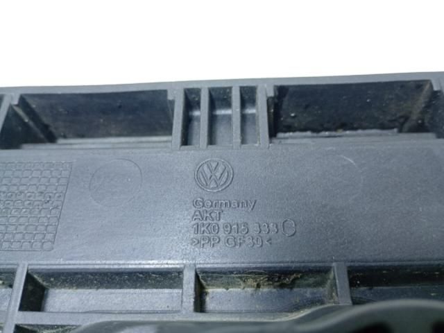 bontott SEAT ALTEA Akkumulátor Tartó