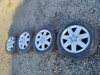 bontott SEAT ALTEA Alufelni Szett Gumival