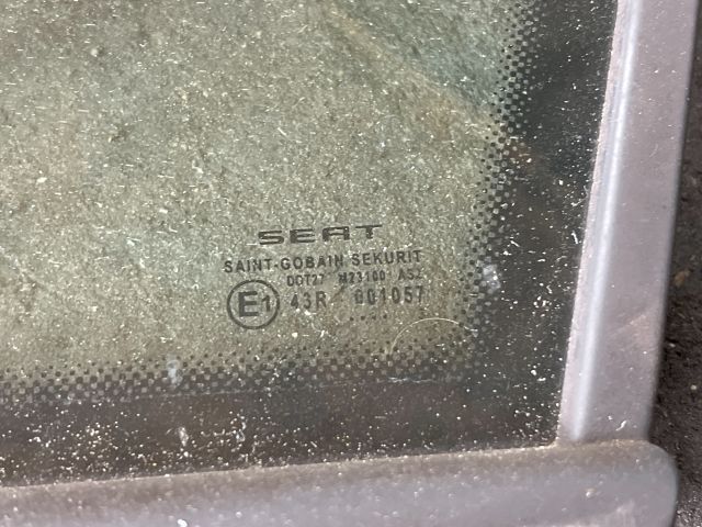 bontott SEAT ALTEA Bal A Oszlop Oldalablak Üveg