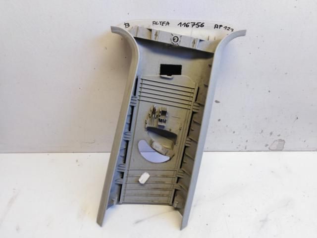 bontott SEAT ALTEA Bal B Oszlop Burkolat