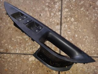 bontott SEAT ALTEA Bal első Ablakemelő Kapcsoló