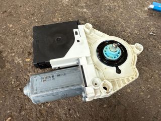 bontott SEAT ALTEA Bal első Ablakemelő Motor