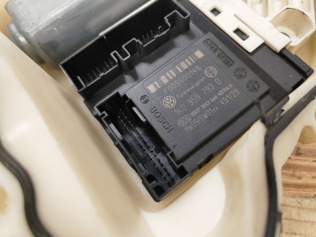 bontott SEAT ALTEA Bal első Ablakemelő Szerkezet (Elektromos)