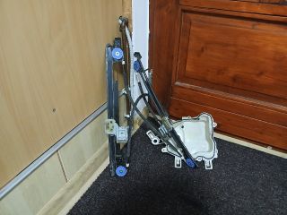 bontott SEAT ALTEA Bal első Ablakemelő Szerkezet (Elektromos)