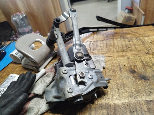 bontott SEAT ALTEA Bal első Ablaktörlő Motor