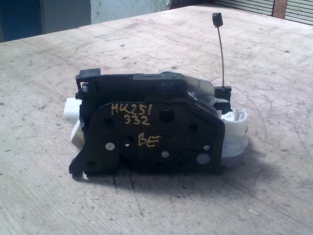 bontott SEAT ALTEA Bal első Ajtózár