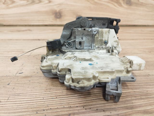 bontott SEAT ALTEA Bal első Ajtózár