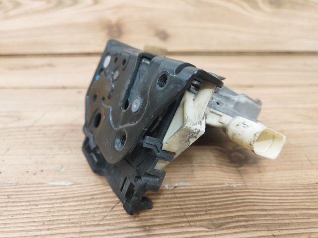 bontott SEAT ALTEA Bal első Ajtózár