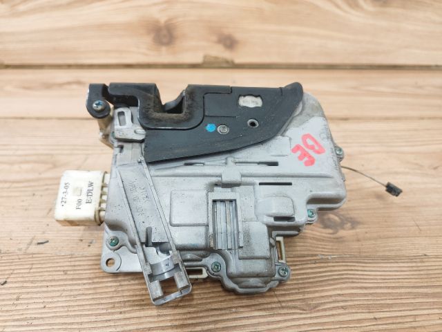 bontott SEAT ALTEA Bal első Ajtózár