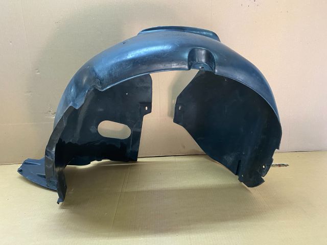 bontott SEAT ALTEA Bal első Dobbetét (Kerékjárati, Műanyag)